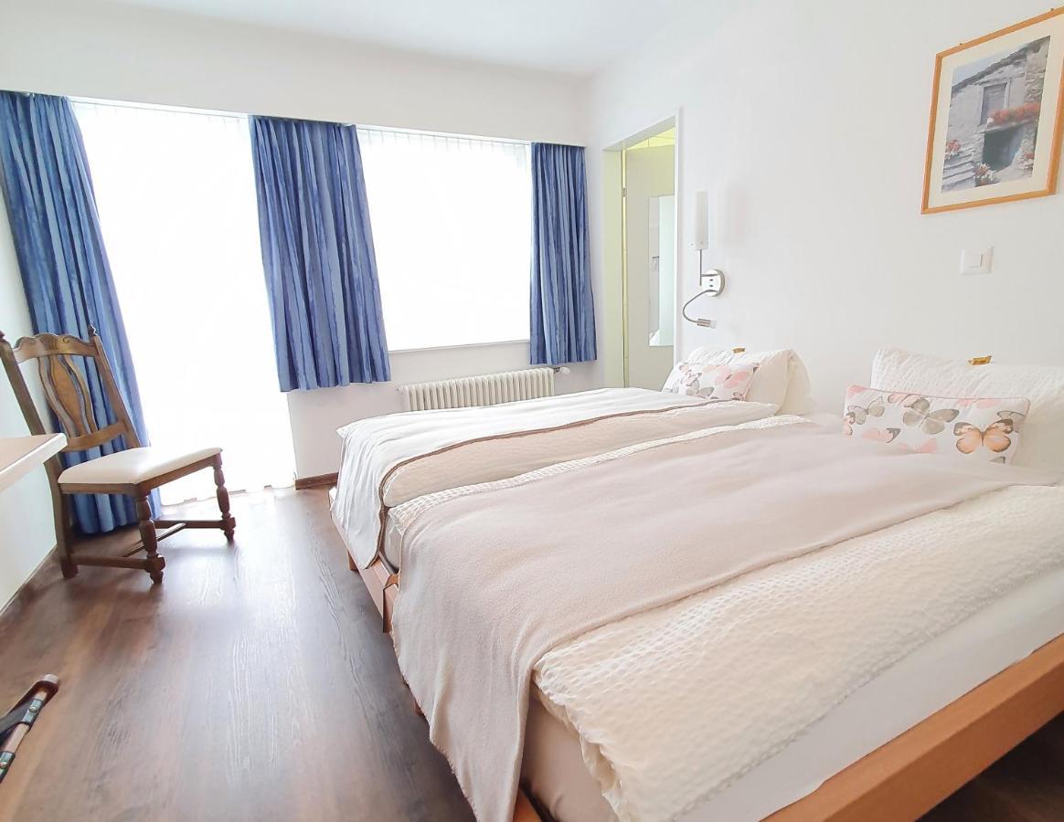 Hotel-Restaurant Grina Simplon Bagian luar foto